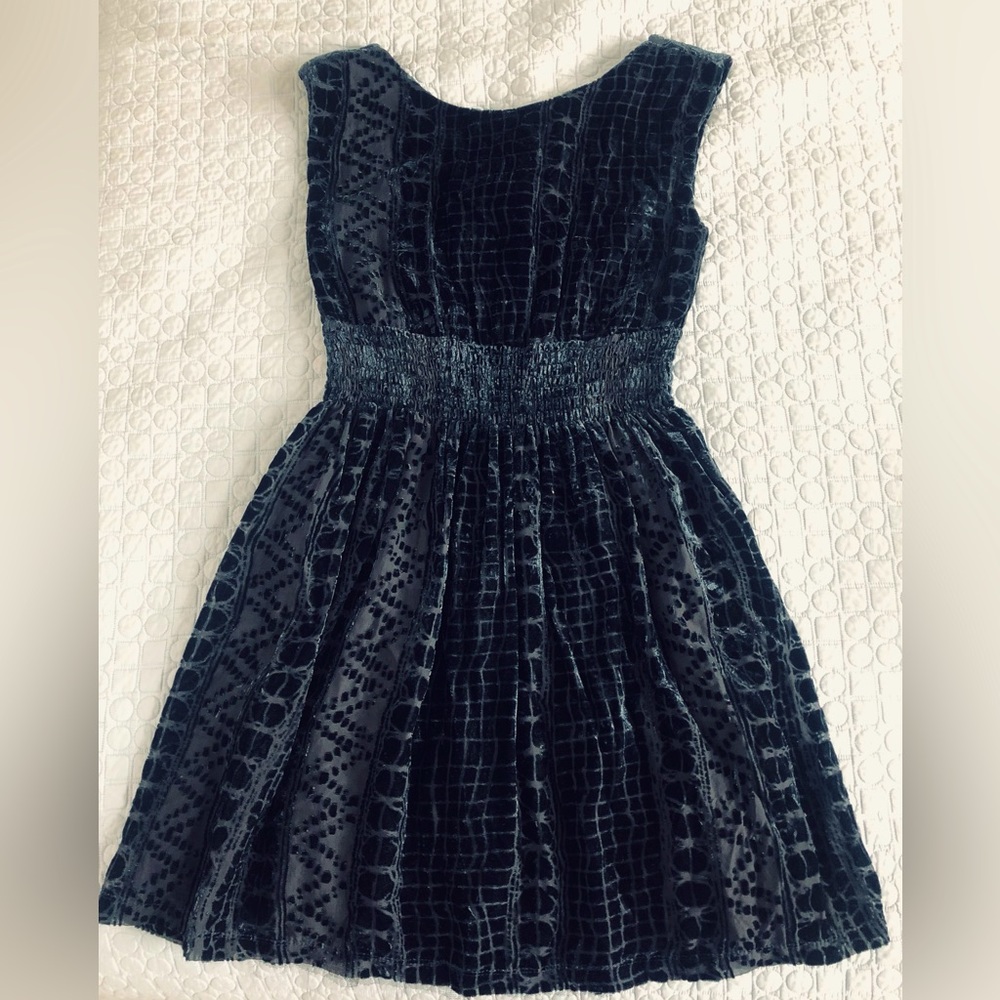 Dark Blue Velvet sleeveless dress